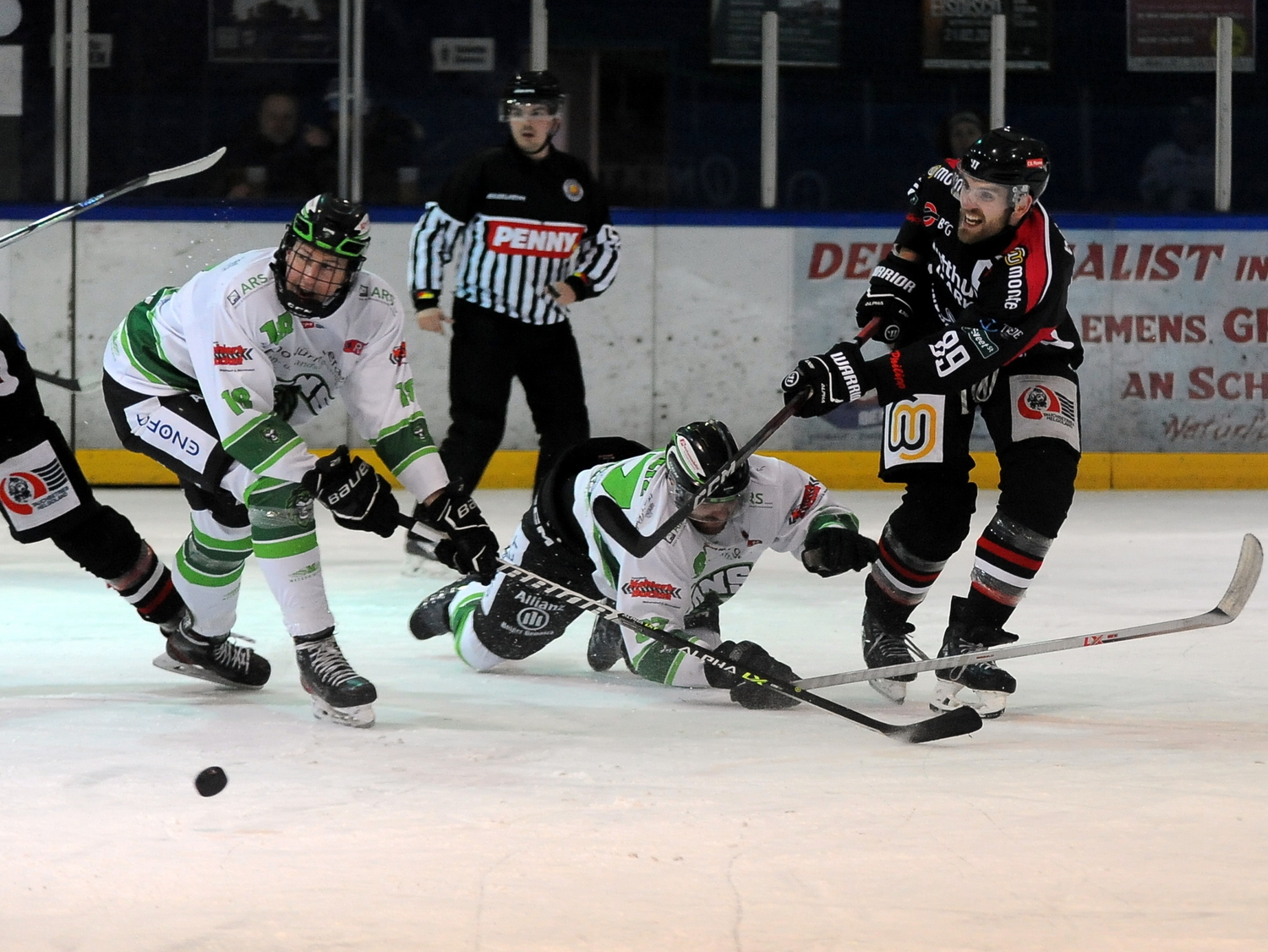 Eishockey | 11:6 - Bremer Zuschauer erleben Torspektakel