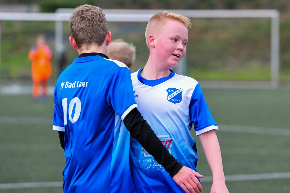 Fussball | 5:1 - Bad Laer sieg hoch im EDEKA MASTER CUP gegen Raspo Osnabrück