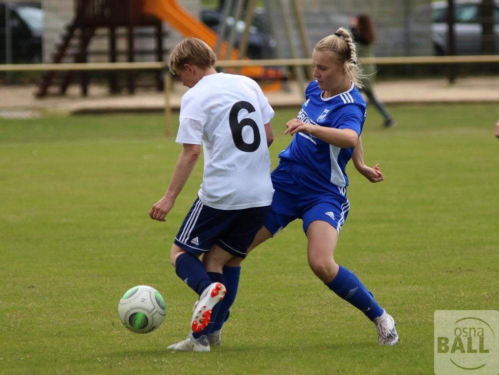 eintrachtneuenkirchen-tsg-burg-gretesch-12