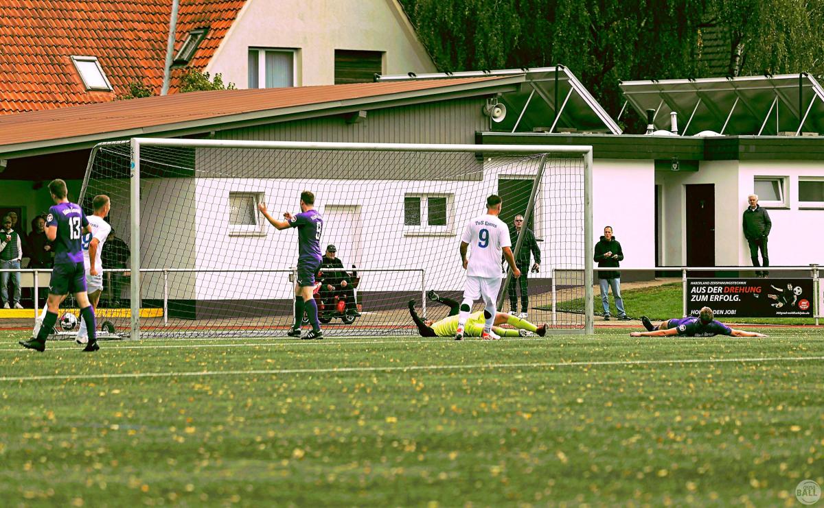 Landesliga-Weser-Ems-Viktoria-Gesmold-TuS-Esens-24