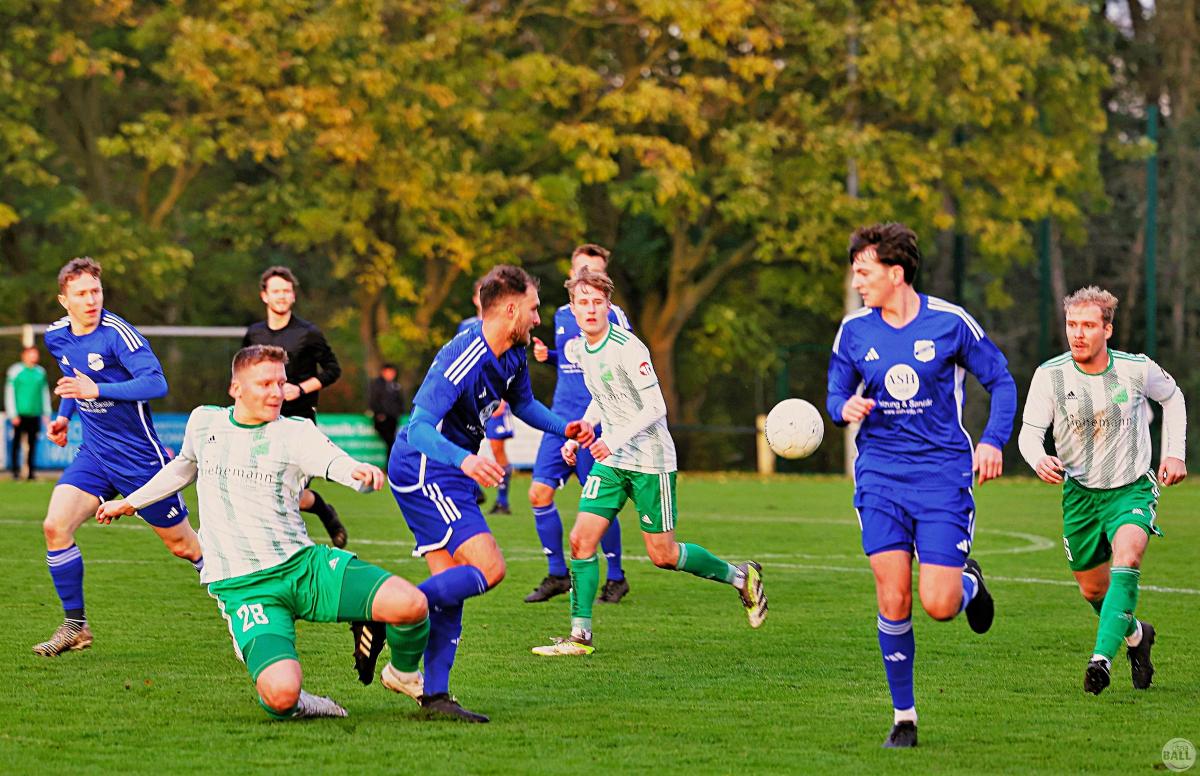 Bezirksliga | 2:1 - Eintracht Rulle besiegt BW Hollage im Lokalderby vor über 400 Zuschauern.