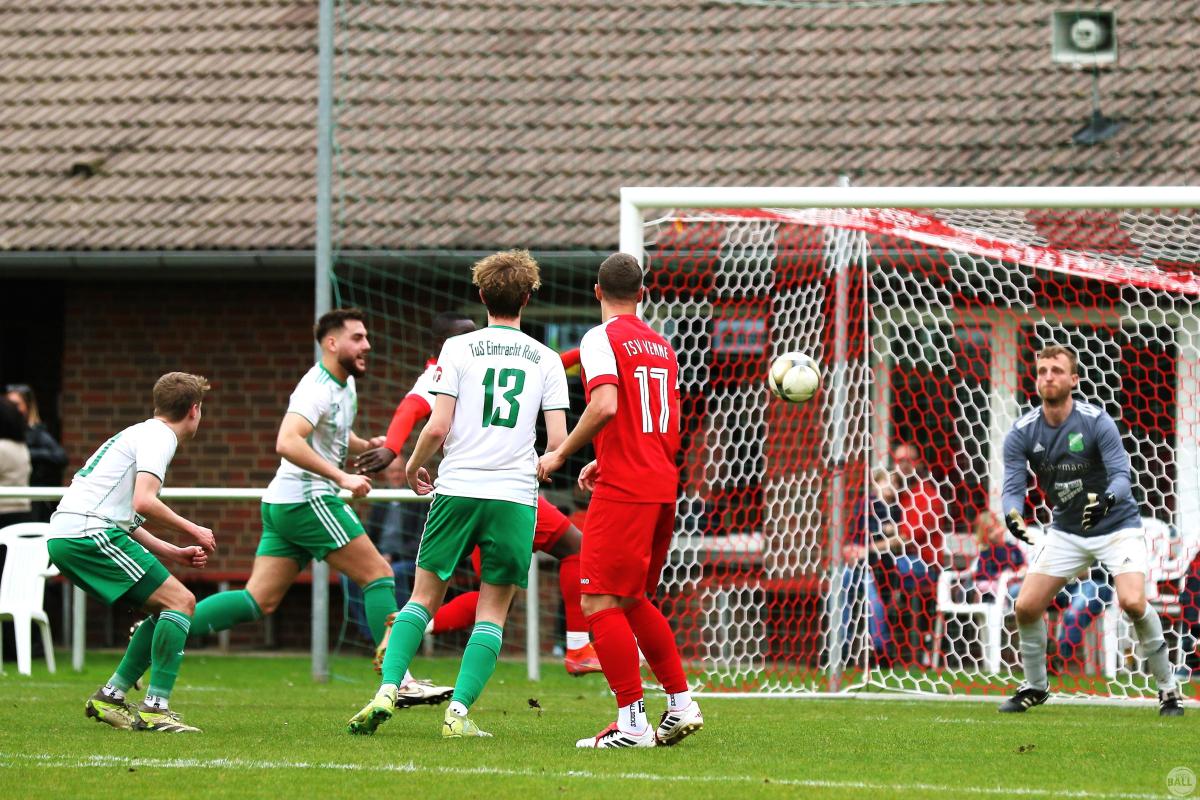 Bezirksliga | 2:2 - Eintracht Rulle holt 2 Tore Rückstand in Venne auf