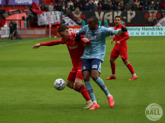 Fußball | 6:2 – Twente feiert Kantersieg