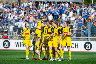 Westfalenliga | 2:1 - BVB Frauen entscheiden Derby gegen Schalke für sich und schnuppern nun am Aufstieg